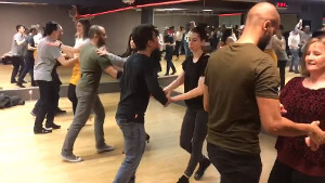 salsa dance classes